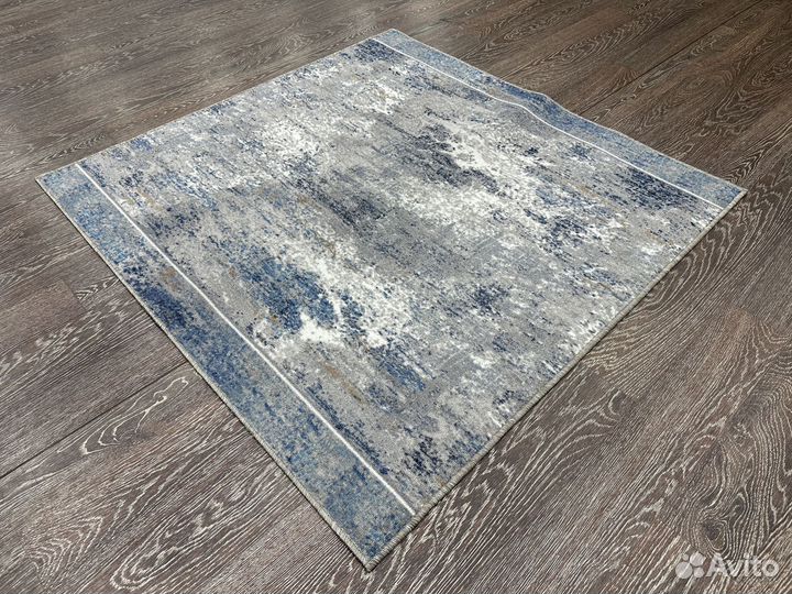 Палас 1.21 х 1.23