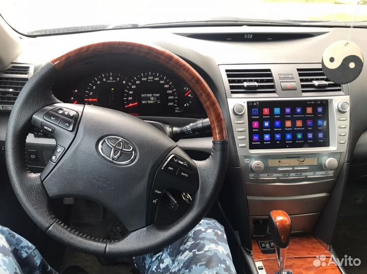 Магнитола Toyota Camry 40 Android с кнопками