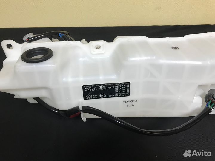 85355-60180 Бачок омывателя Toyota Land Cruiser 20