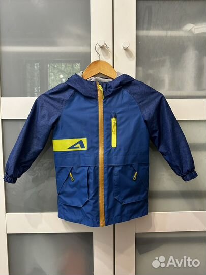 Ветровка утеплённая для мальчика 98р
