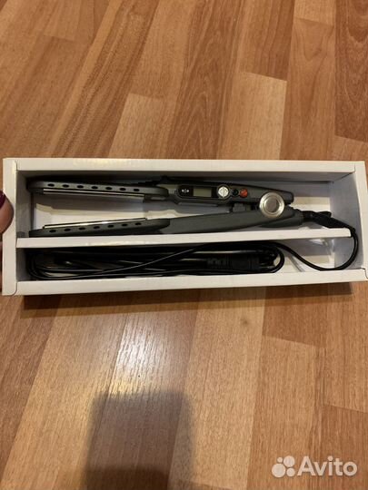 Выпрямитель для волос (утюжок)