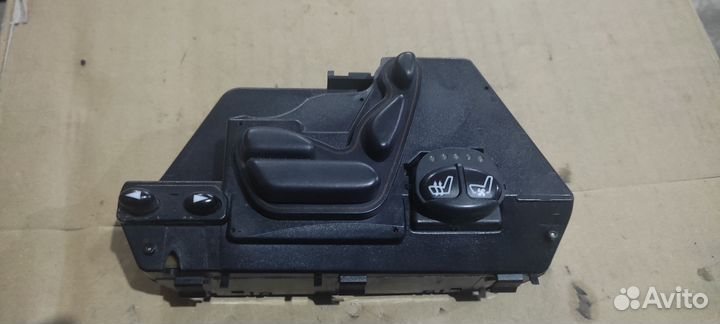 Задний правый блок управления сиденья w220