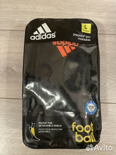 Футбольные щитки adidas predator pro L