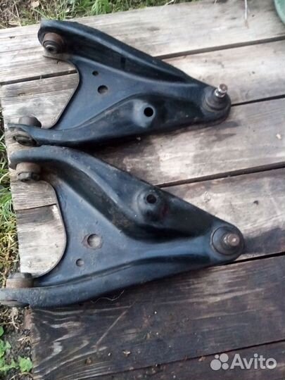 Рычаги в сборе