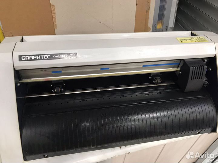 Режущий плоттер graphtec