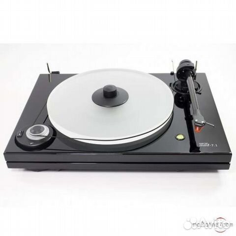 Виниловый проигрыватель Music Hall 7.1