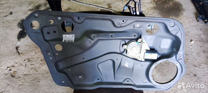 Стеклоподъемник golf 4