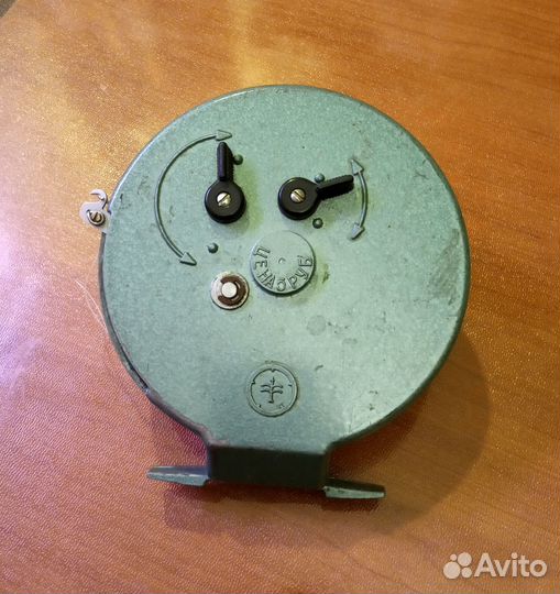 Катушка спиннинговая 