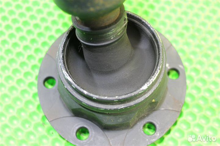 Карданный вал задний Suzuki Grand Vitara TDA4W