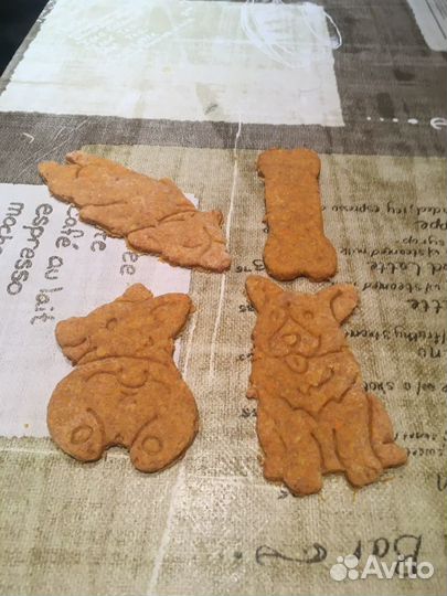 Печенье для собак ручной работы