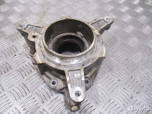 Крышка крепление рабочего цилиндра сцепления Merce