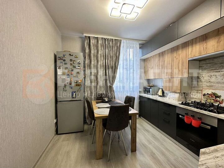 2-к. квартира, 53 м², 3/4 эт.