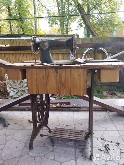 Швейная машинка пмз им.Калинина