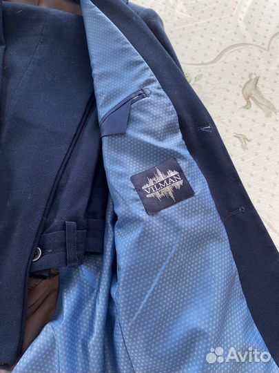 Школьный костюм