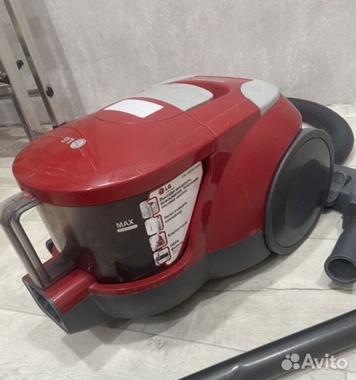 Пылесос LG 1600W