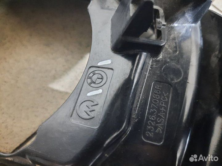 Рамка зеркала правого Bmw X3 F25