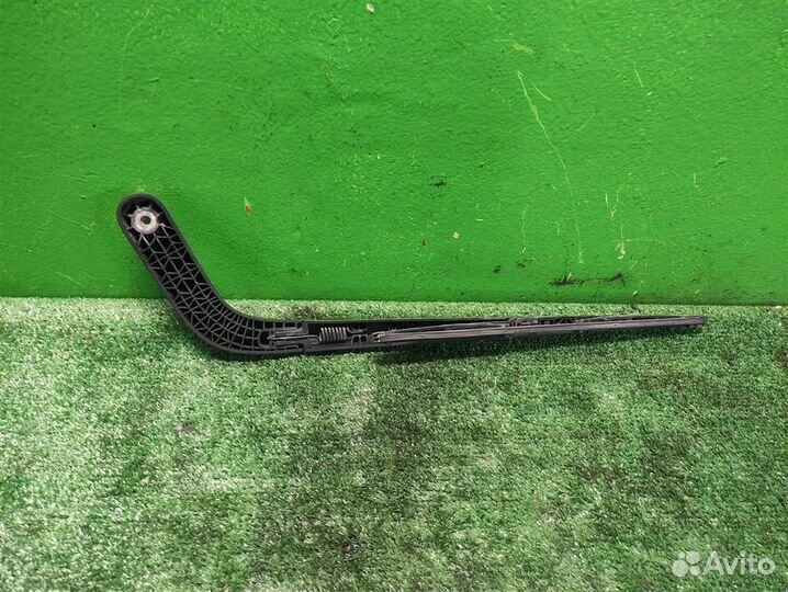 Поводок стеклоочистителя задний Chevrolet Spark