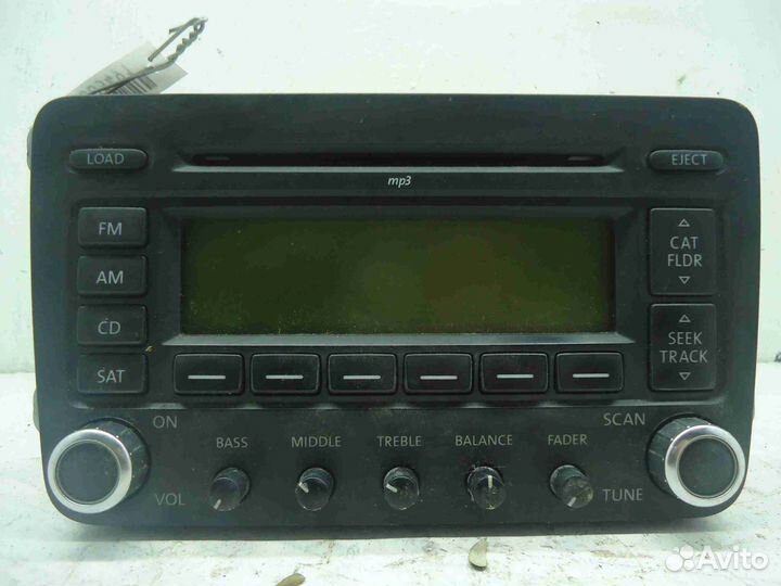 Магнитола Volkswagen Passat CC 2009 3C8035180A