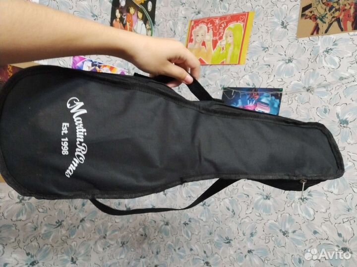 Укулеле сопрано с чехлом Martin Romas