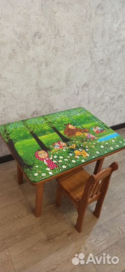 Детский столик и стульчик