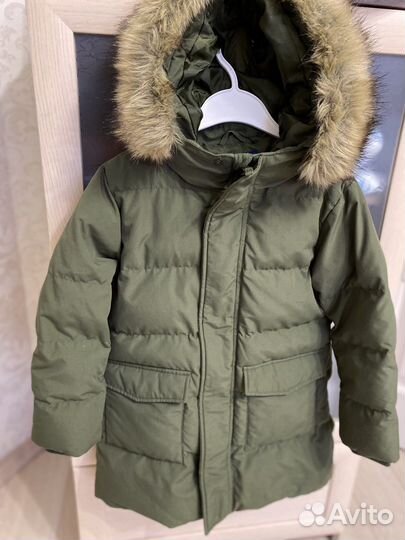 Продам 2 пуховика / мальчик Uniqlo 6 -7-8 лет