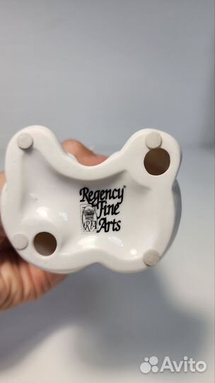 Статуэтка белый фарфор Англия Royal Doulton