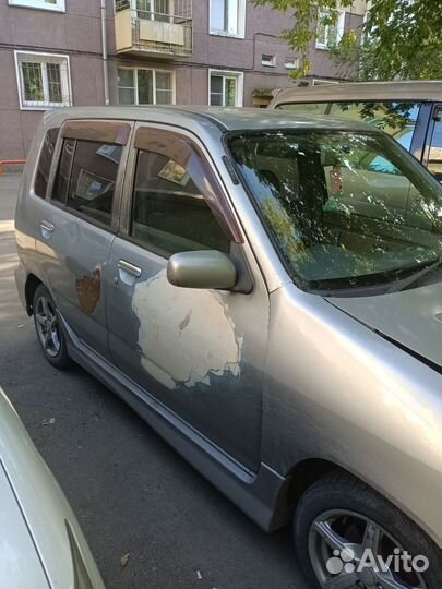 Nissan Cube 1.3 AT, 2001, битый, 289 000 км