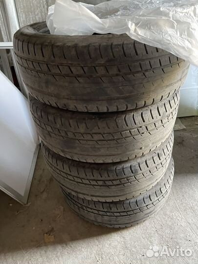 Viatti Strada Asimmetrico V-130 205/55 R16
