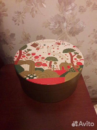 Коробка Локситан L'Occitane