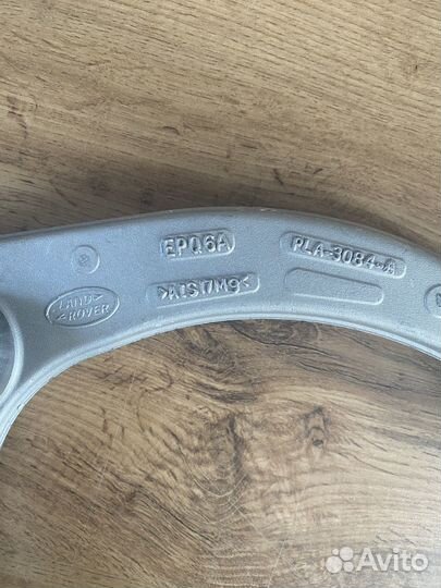 Рычаг передней подвески верхний правый Range Rover