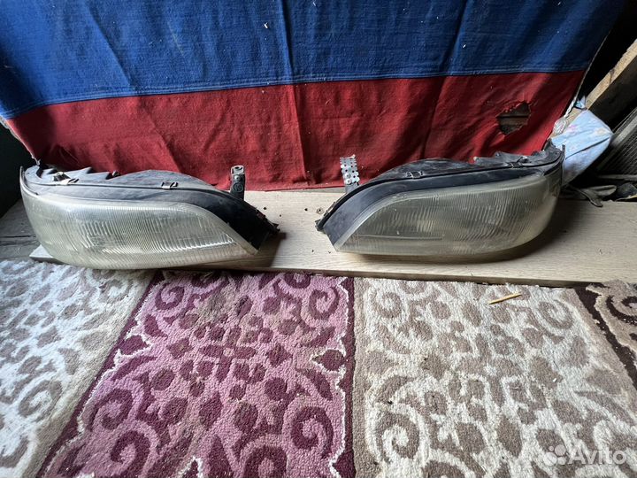 Фары на toyota mark 2 90
