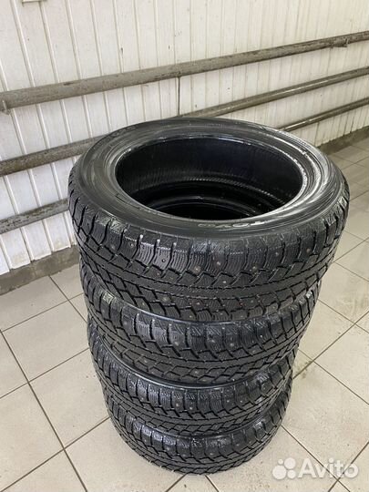 Toyo Observe G2S 215/55 R17