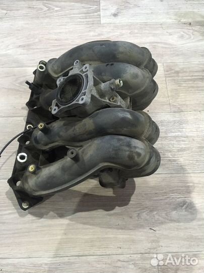 Коллектор впускной Mercedes-Benz C-Class W202