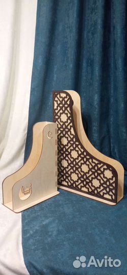 Подставка под Коран