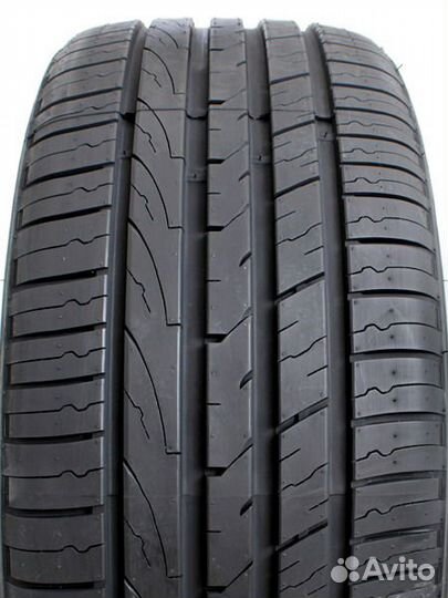 Zeta Impero 215/55 R18 99V