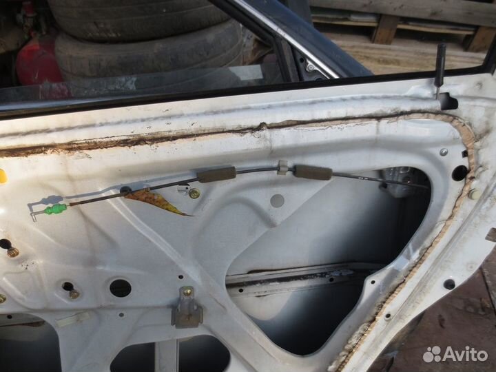 Замок двери Honda Odyssey RB1 2003-2008г