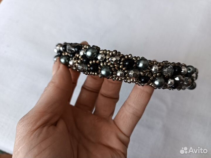 Ободки для волос с бусинами и бисером