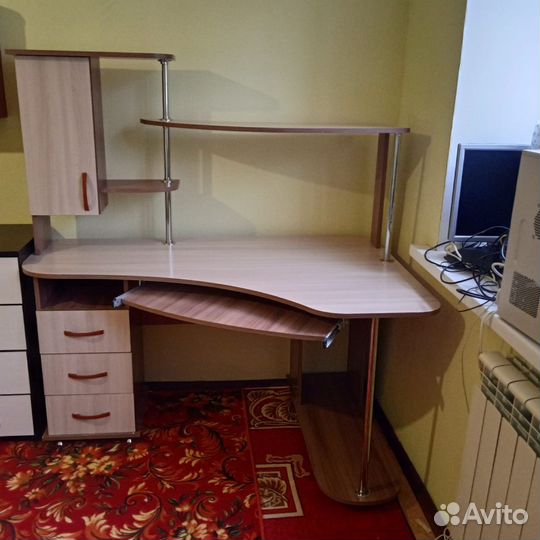 Компьютерный стол бу