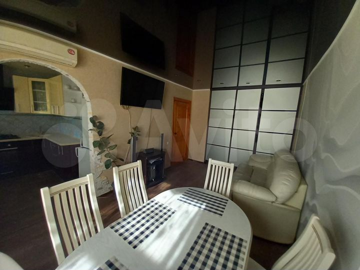 3-к. квартира, 61 м², 2/5 эт.