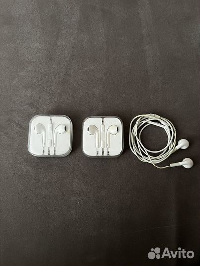 Наушники earpods