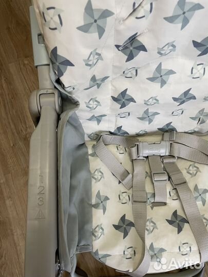 Стульчик для кормления chicco