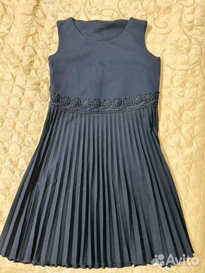 Платье и школьный сарафан Пеплос