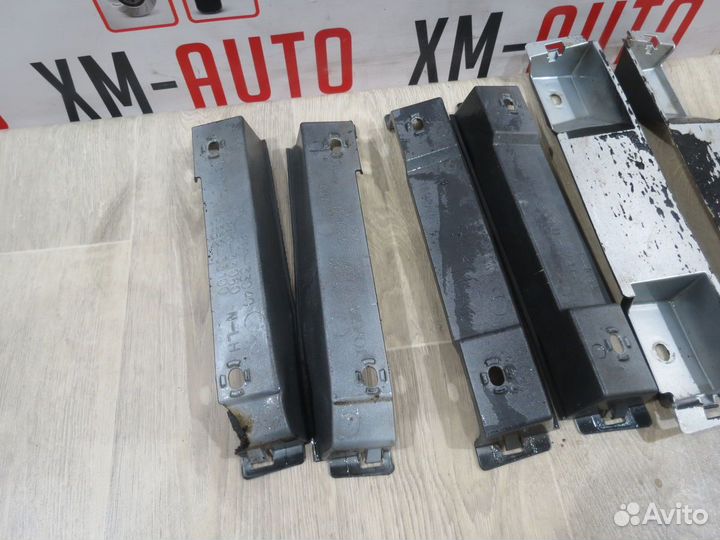 Накладка порога Toyota Camry 50