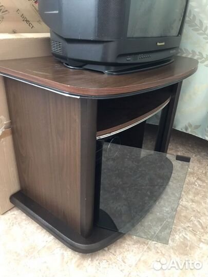 Тумба под телевизор