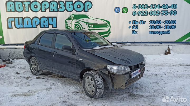 Стекло двери передней левой Fiat Albea 46781903