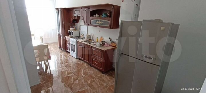 2-к. квартира, 80 м², 6/9 эт.