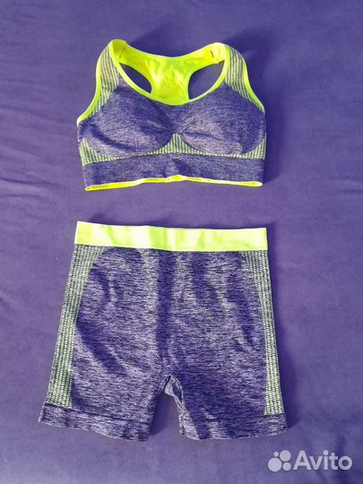 Спортивная форма, костюм