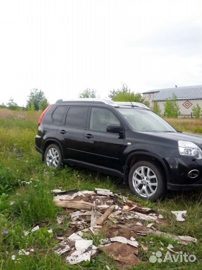 В разборе nissan x-trail T 31 рест