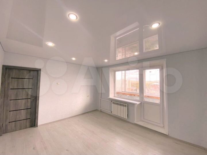 2-к. квартира, 40,3 м², 8/9 эт.