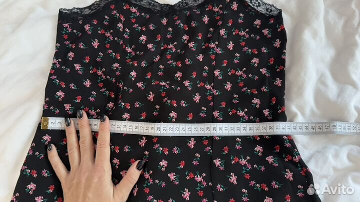 Летнее платье на тонких бретельках hm (S)